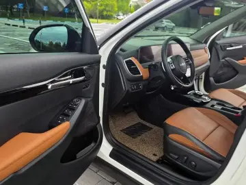 2023 Kia Seltos с пробегом 42 089 км