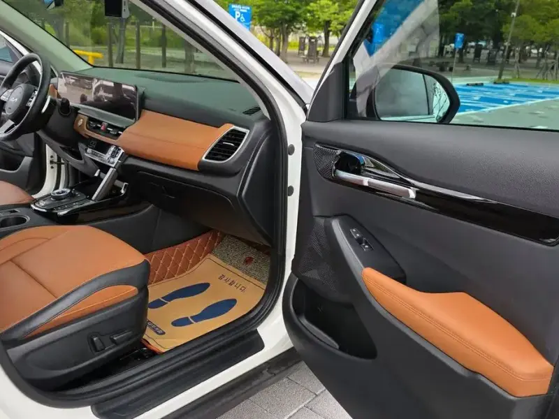 2023 Kia Seltos с пробегом 42 089 км