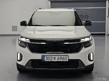 2024 Kia Seltos с пробегом 32 800 км