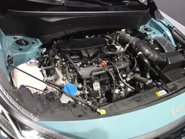 2025 Kia Seltos с пробегом 19 212 км