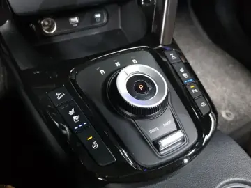 2025 Kia Seltos с пробегом 19 212 км