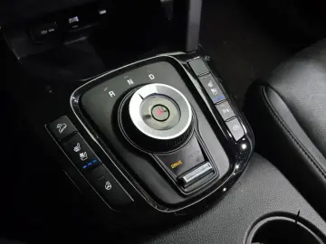 2024 Kia Seltos с пробегом 19 018 км