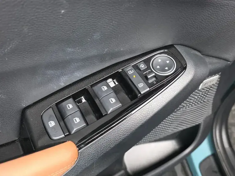 2025 Kia Seltos с пробегом 19 212 км
