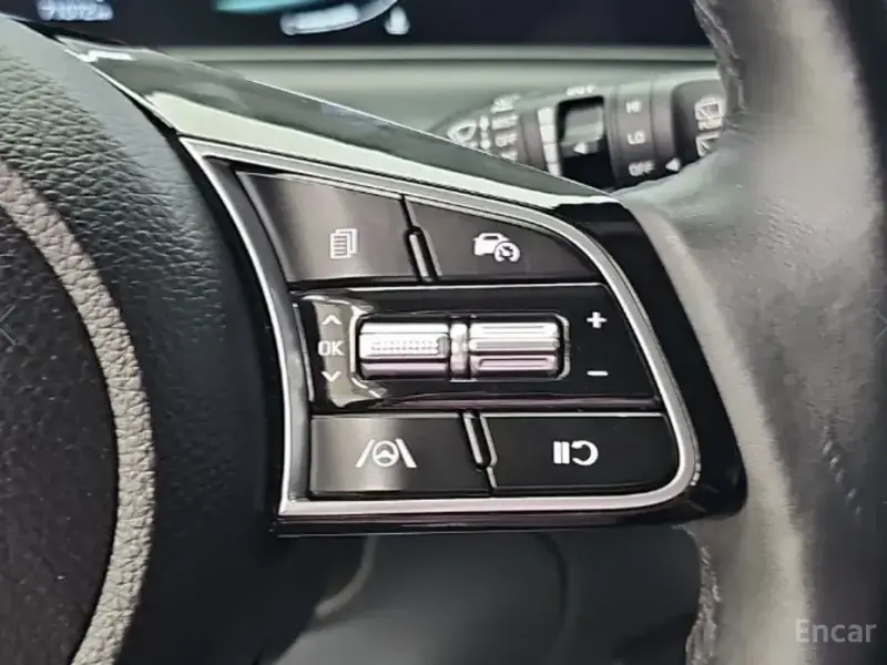 2023 Kia Seltos с пробегом 71 063 км