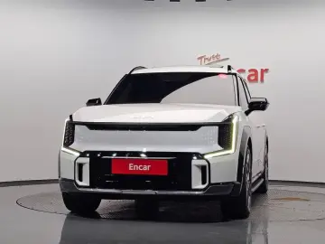 2023 Kia EV9 с пробегом 13 196 км