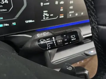 2023 Kia EV9 с пробегом 13 196 км