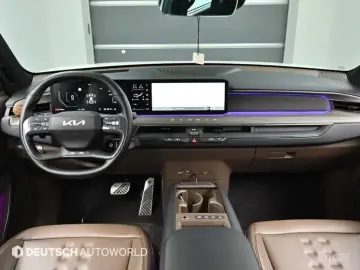 2023 Kia EV9 с пробегом 64 000 км