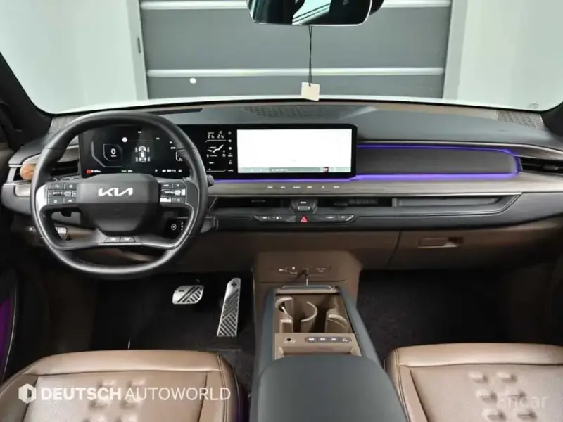 2023 Kia EV9 с пробегом 64 000 км
