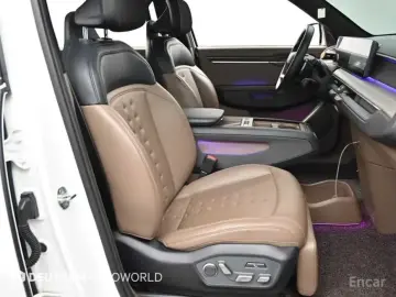 2023 Kia EV9 с пробегом 64 000 км