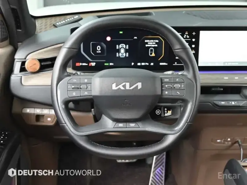 2023 Kia EV9 с пробегом 64 000 км