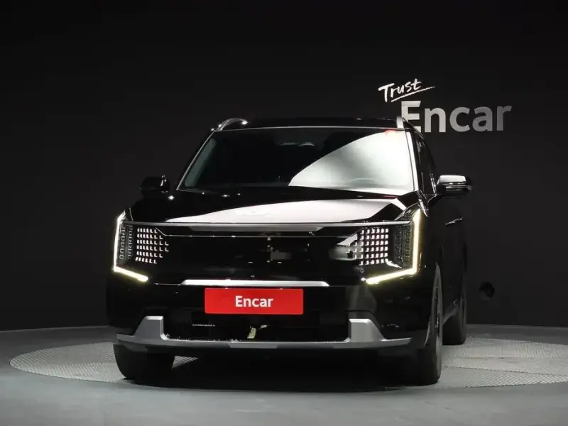2023 Kia EV9 с пробегом 84 951 км