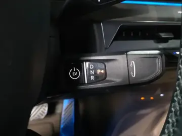 2023 Kia EV9 с пробегом 84 951 км