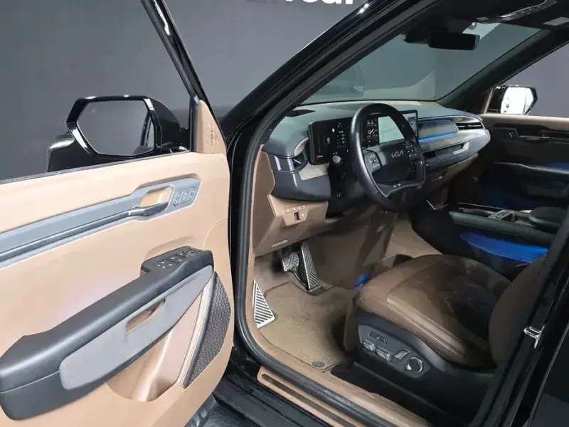 2023 Kia EV9 с пробегом 84 951 км