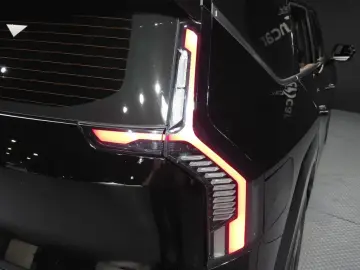 2023 Kia EV9 с пробегом 84 951 км