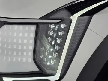 2025 Kia EV9 с пробегом 18 428 км