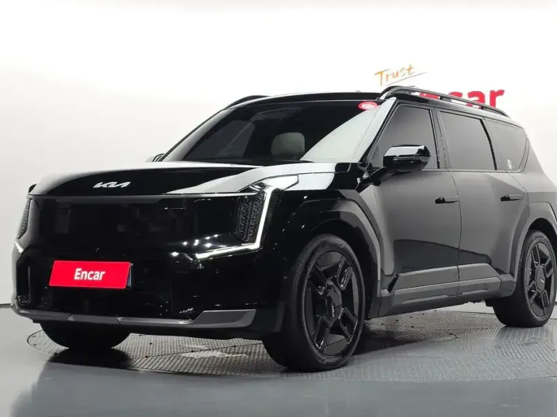 2023 Kia EV9 с пробегом 92 624 км