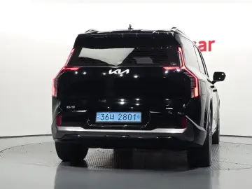 2023 Kia EV9 с пробегом 92 624 км