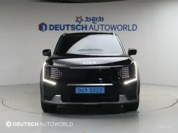 2023 Kia EV9 с пробегом 64 933 км