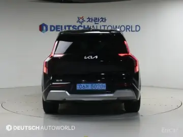 2023 Kia EV9 с пробегом 64 933 км