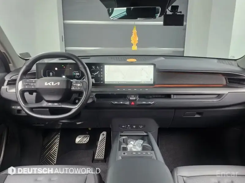 2023 Kia EV9 с пробегом 64 933 км