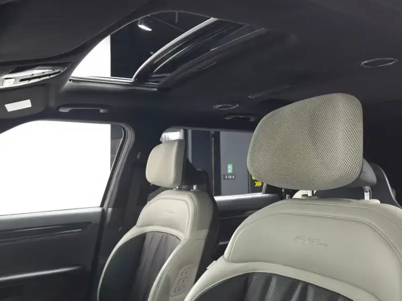 2023 Kia EV9 с пробегом 92 624 км