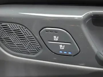 2023 Kia EV9 с пробегом 92 624 км