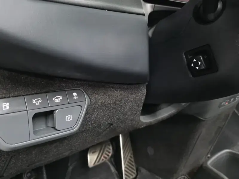 2023 Kia EV9 с пробегом 92 624 км