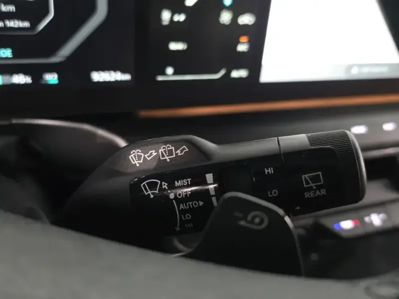2023 Kia EV9 с пробегом 92 624 км