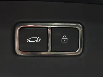 2023 Kia EV9 с пробегом 92 624 км