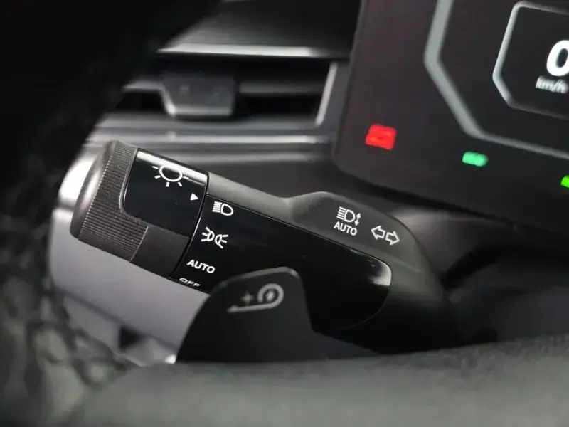 2023 Kia EV9 с пробегом 92 624 км