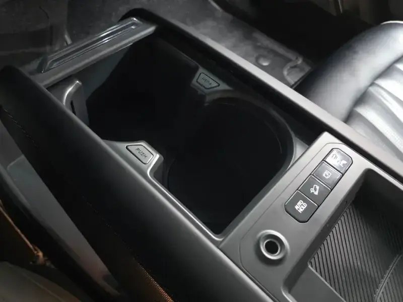 2023 Kia EV9 с пробегом 92 624 км