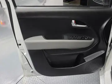 2023 Kia Ray с пробегом 24 389 км