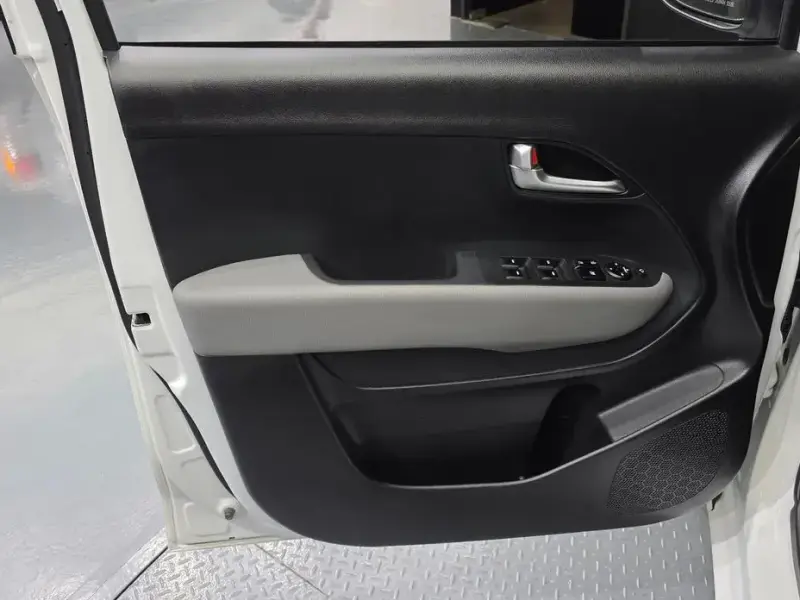 2023 Kia Ray с пробегом 24 389 км