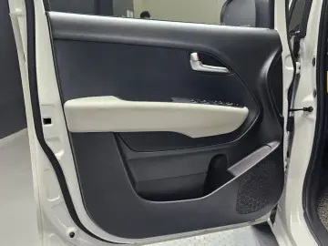2023 Kia Ray с пробегом 59 836 км