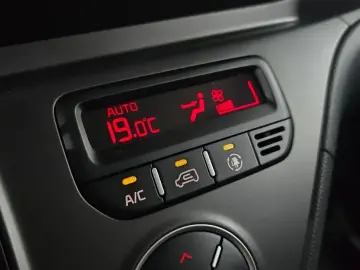 2023 Kia Ray с пробегом 33 488 км