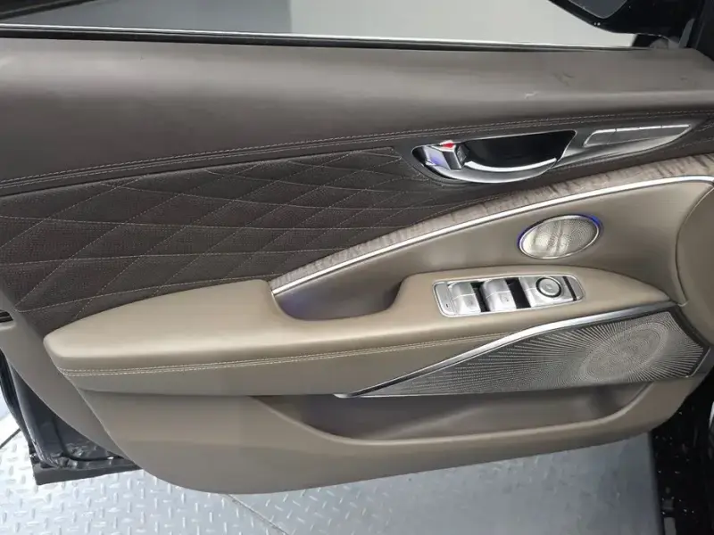 2022 Kia K9 с пробегом 36 750 км