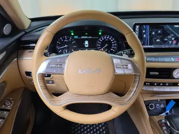 2022 Kia K9 с пробегом 70 598 км
