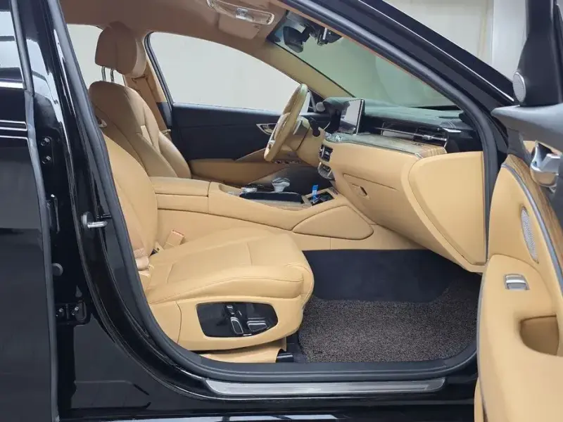 2022 Kia K9 с пробегом 70 598 км