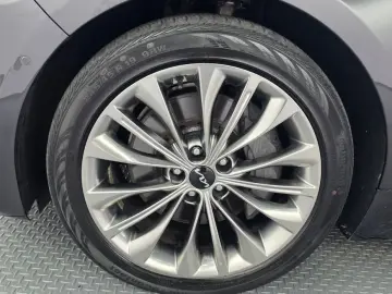 2023 Kia K9 с пробегом 95 168 км
