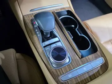 2023 Kia K9 с пробегом 95 168 км