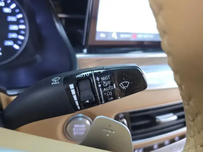 2021 Kia K9 с пробегом 52 973 км