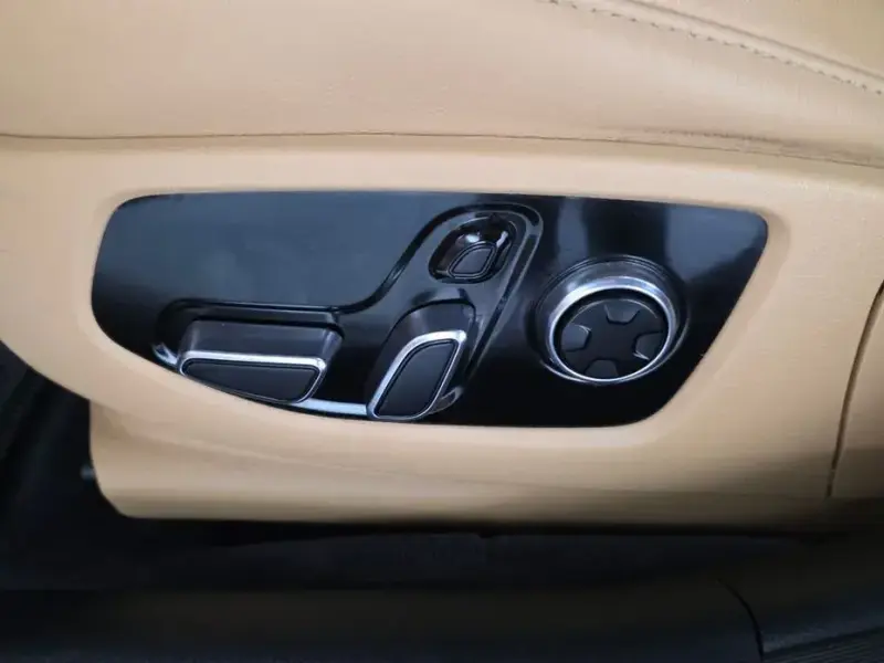 2023 Kia K9 с пробегом 95 168 км