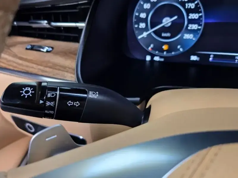 2023 Kia K9 с пробегом 95 168 км