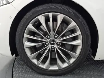 2023 Kia K9 с пробегом 22 614 км