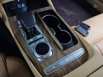2023 Kia K9 с пробегом 22 614 км