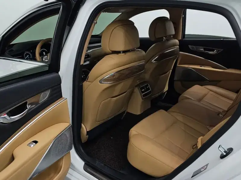 2023 Kia K9 с пробегом 22 614 км