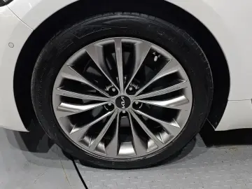 2021 Kia K9 с пробегом 65 267 км