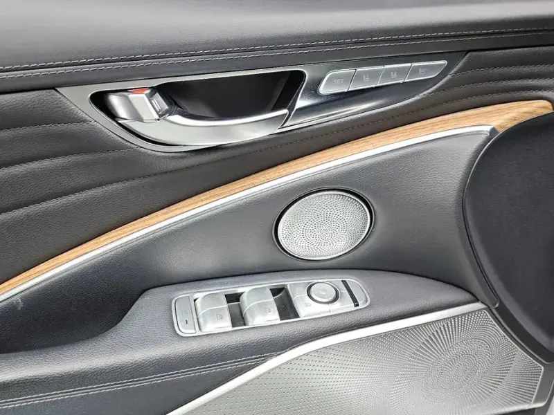 2021 Kia K9 с пробегом 65 267 км