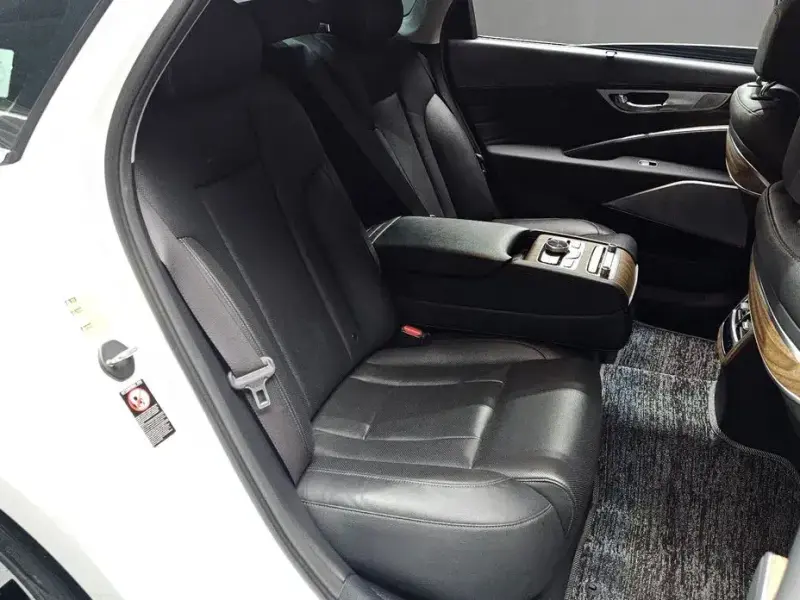 2021 Kia K9 с пробегом 65 267 км