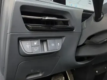 2023 Kia EV6 с пробегом 82 011 км